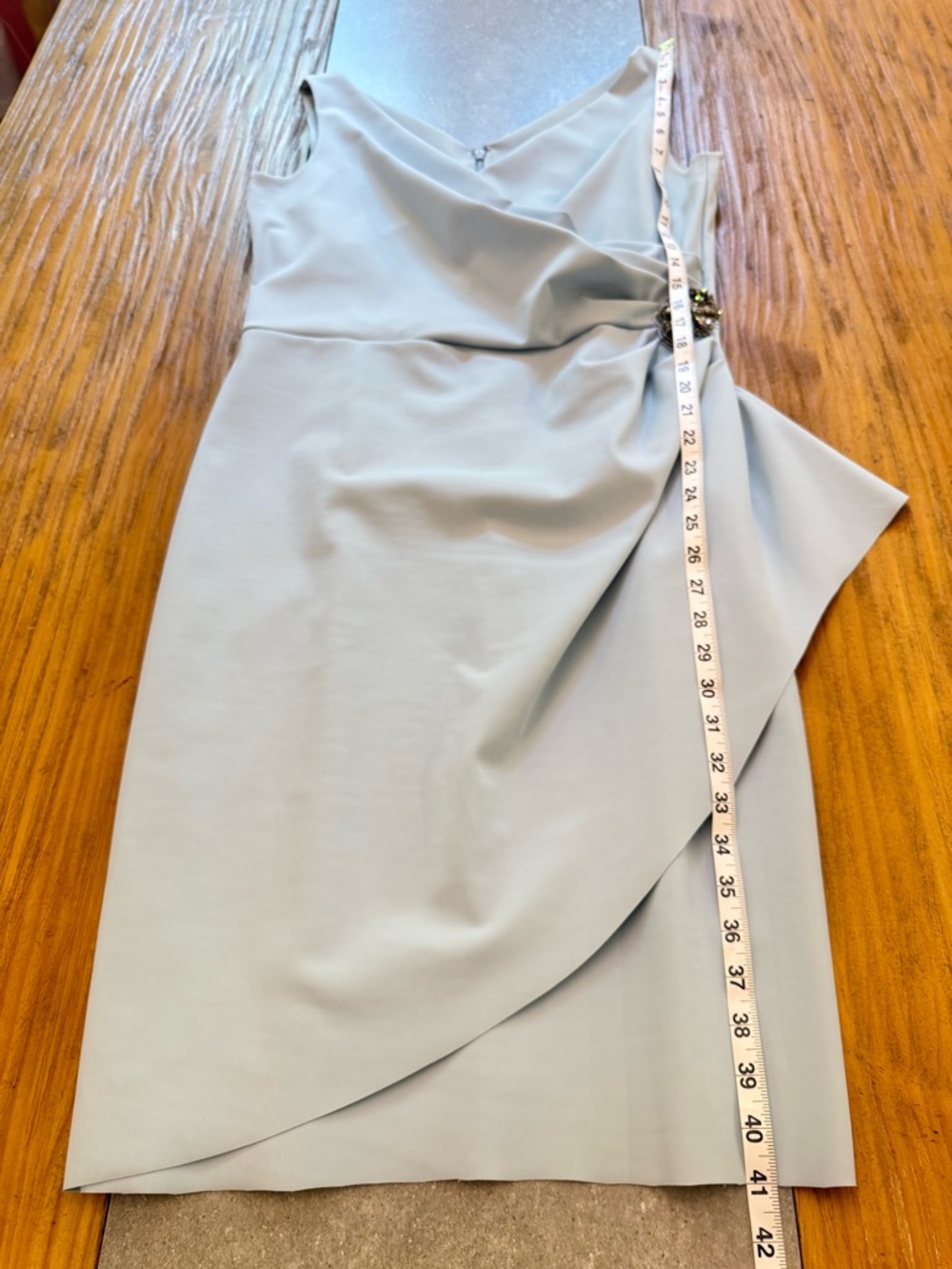 Alex Evenings Surplice Ruched Sheath Dress Rhinestone Brooch Light Blue Size 14 - Picture 10 of 10